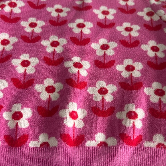 Design history floral sweater size 2T - Picture 2 of 4
